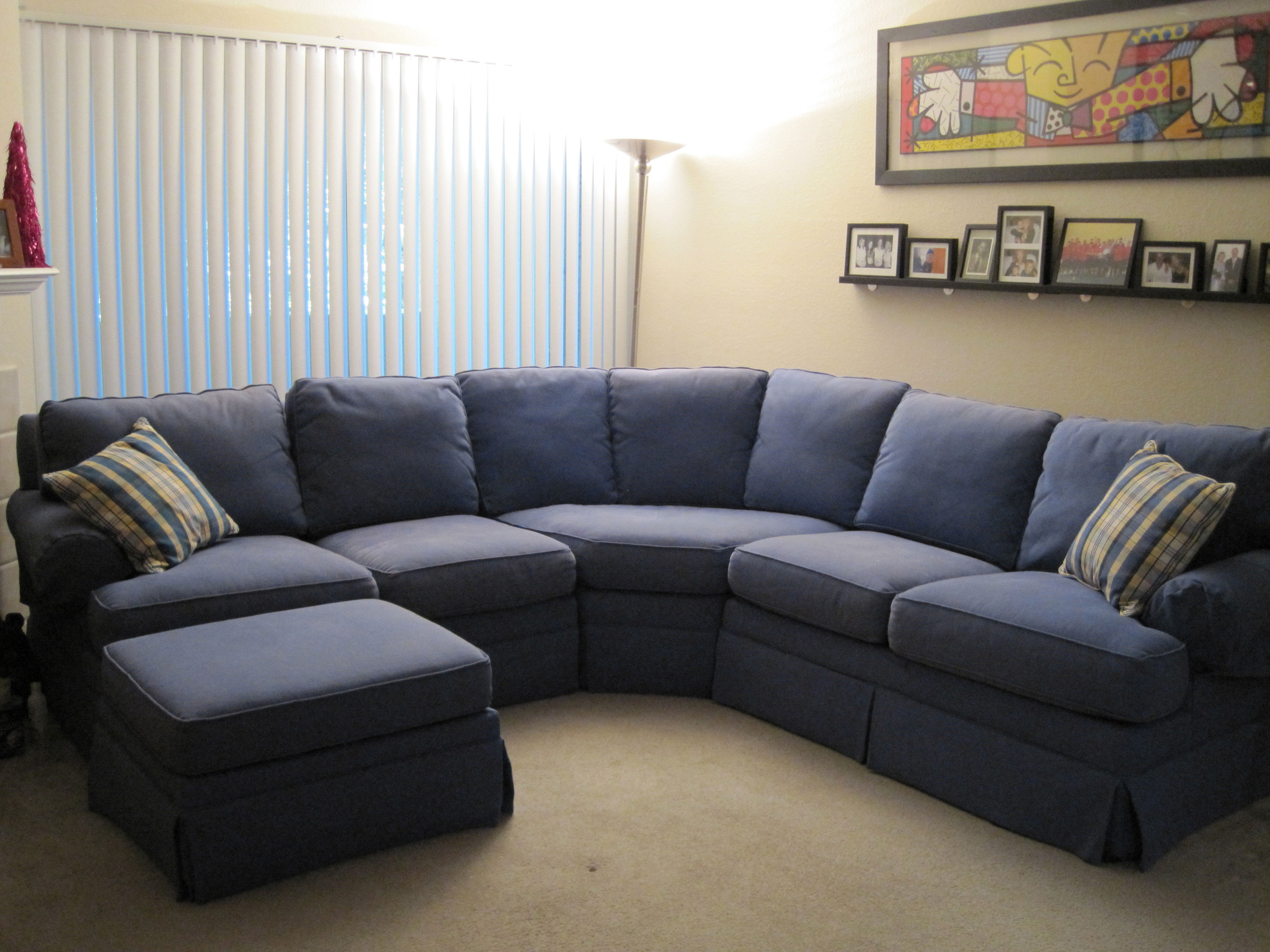 Small Living Room Gray Sofa Bookshelf