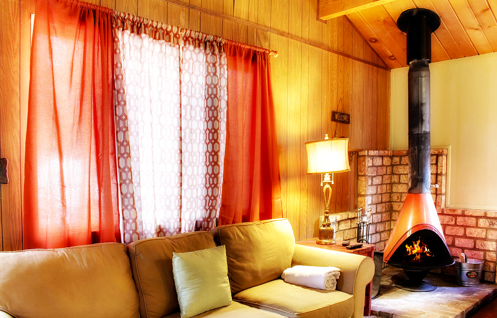 Tips for Choosing Living Room Curtain | Roy Home Design