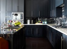 black-kitchen-cabinets-with-modern-black-kitchen-island-with-aluminium-kitchen-sink-ideas