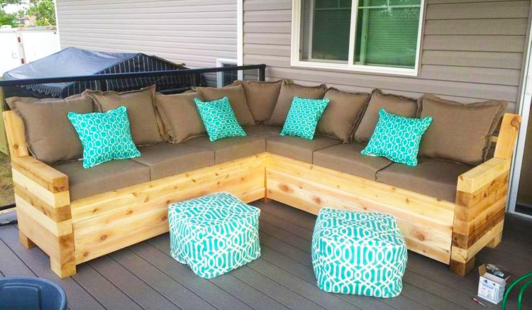 modern-Outdoor-from-wooden-pallet-to-make-cozy-outdoor-sofa-pallet-with-grey-cushion-with-small-square-ottoman-chair-ideas
