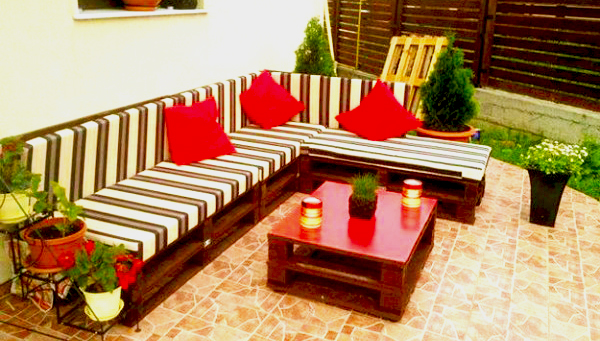 the-best-pallet-furniture-pictures-for-diy-pallet-outdoor-furniture-with-wooden-shipping-pallets-for-multipurpose-pallet-couch-with-pallet-coffee-table