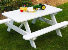 wooden-pallet-furniture-how-to-make-kids-picnic-table-sets-for-white-wooden-pallet-picnic-table-plans