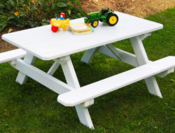 Kids Furniture Ideas from Wooden Pallet