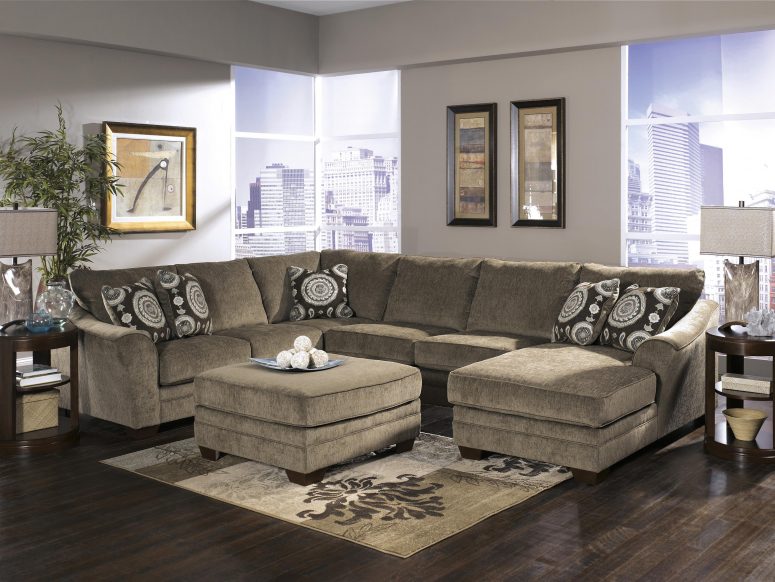 small living room sectional layout