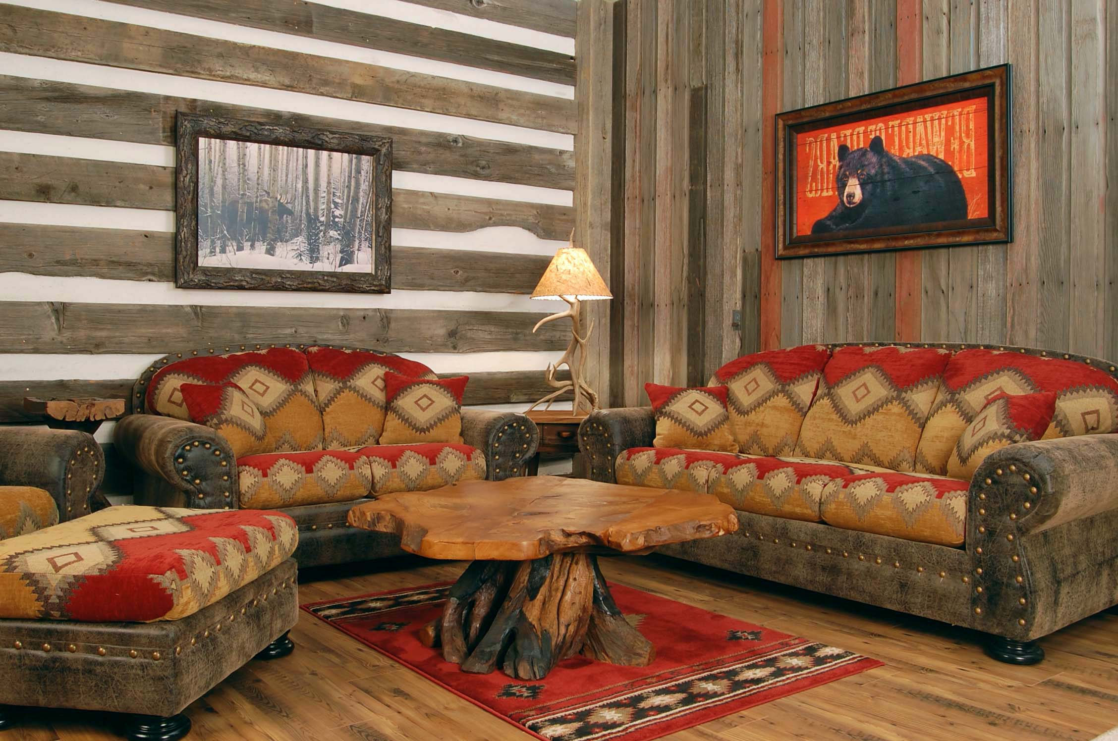 Western Style Home Decor : Eye For Design: Decorating The Western Style Home / Choose from a rustic cowboy hideaway cabin in the hills, to a western lodge style, or cattle ranch.