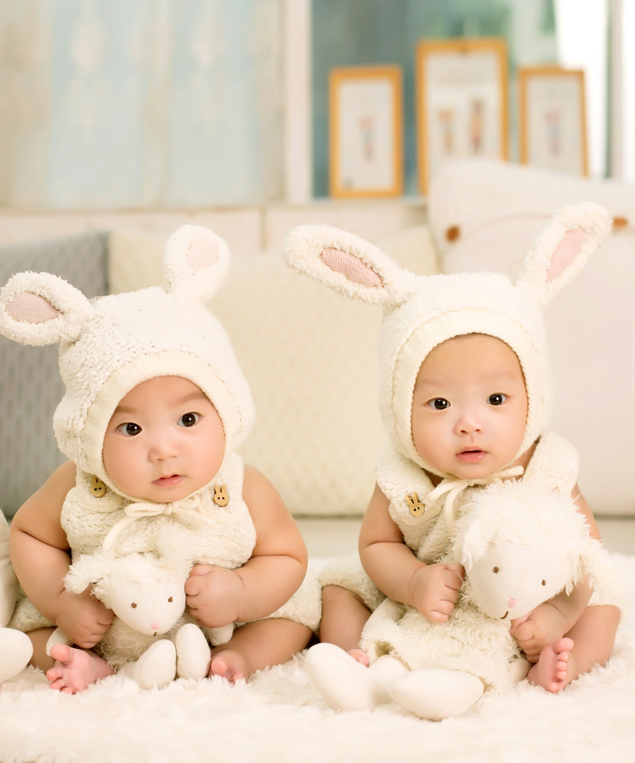 The Tips on Choosing Crib for Twins Baby | Roy Home Design