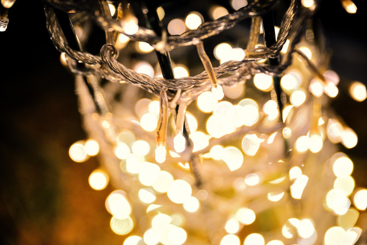 The 3 Replacement Christmas Tree Light Bulbs Types You Can Get | Roy Home Design