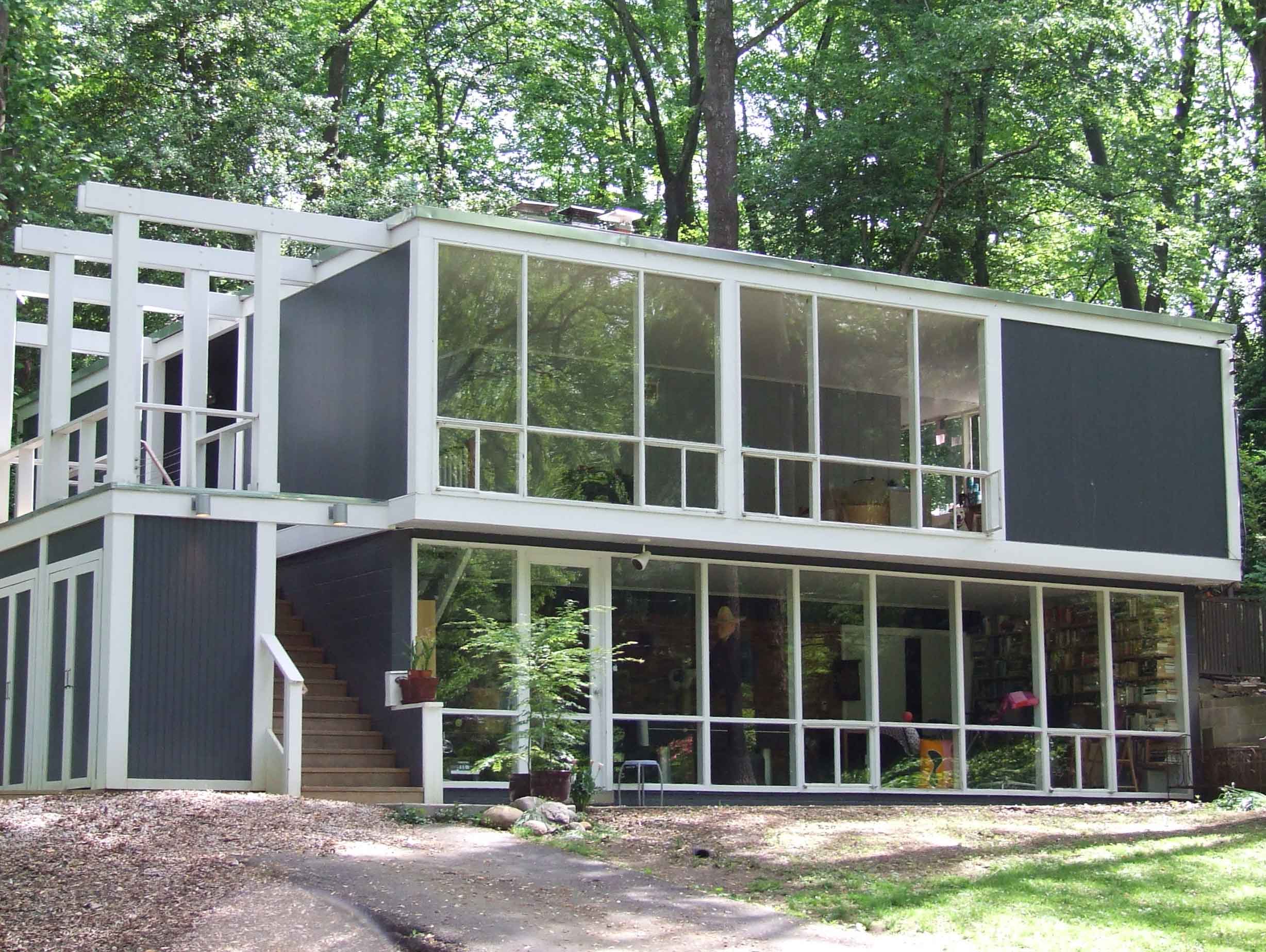 Fives Characteristics Of Mid Century Modern House You Need To Know | Roy Home Design