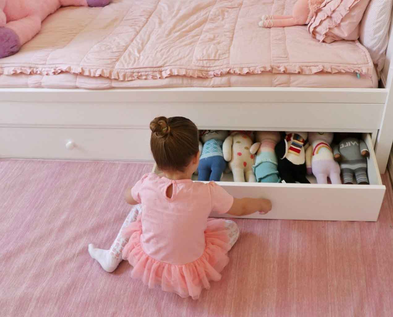 5 Beauty And Functional Girls Twin Bed With Storage Design Inspirations | Roy Home Design
