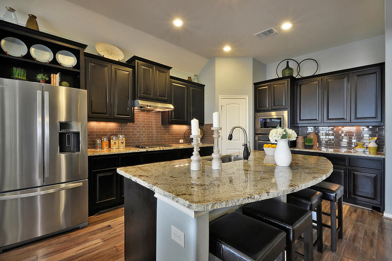 espresso colored kitchen table