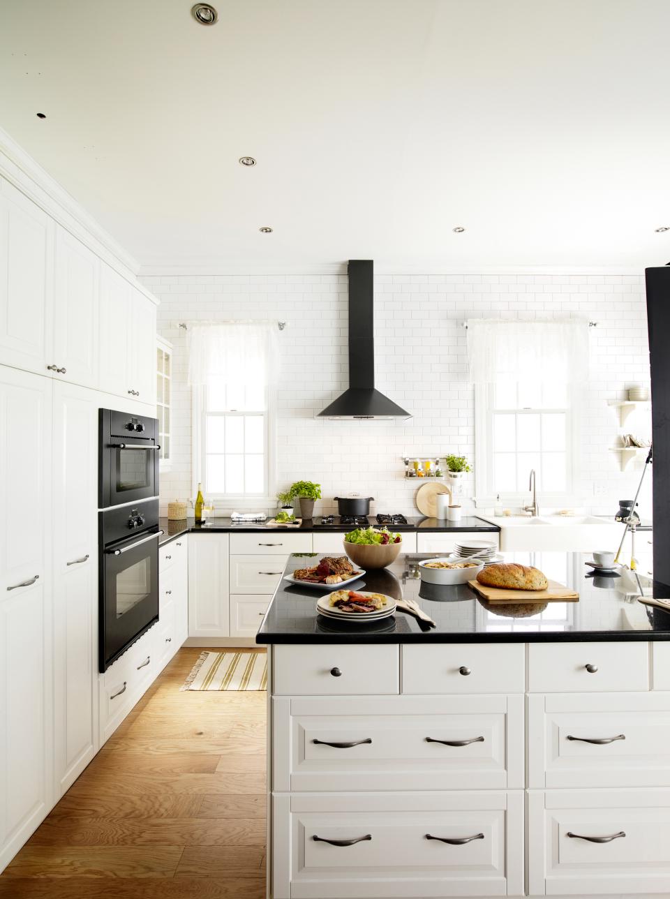  Kitchen  Remodels With White  Cabinets  Pictures  Roy Home 