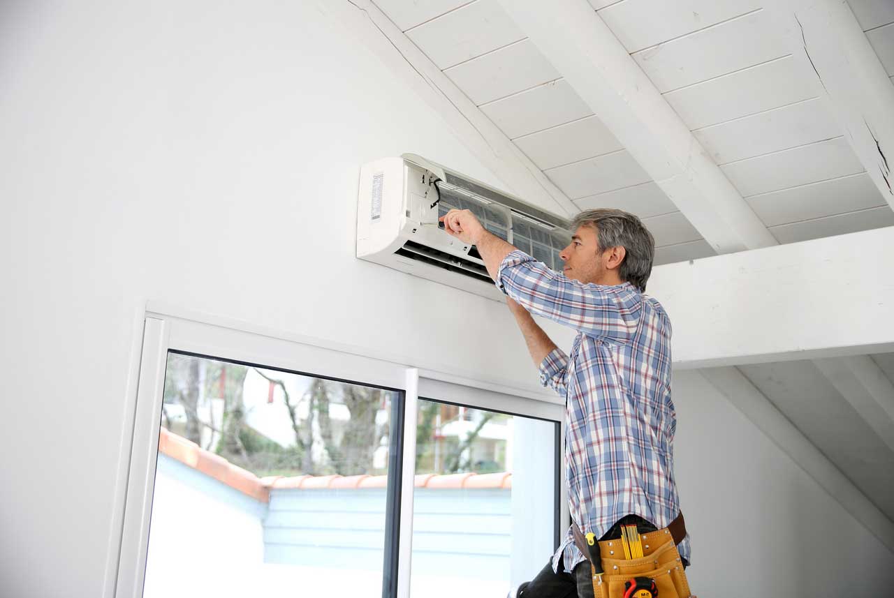 Air Conditioners Maintenance And Services That You Should Know | Roy Home Design