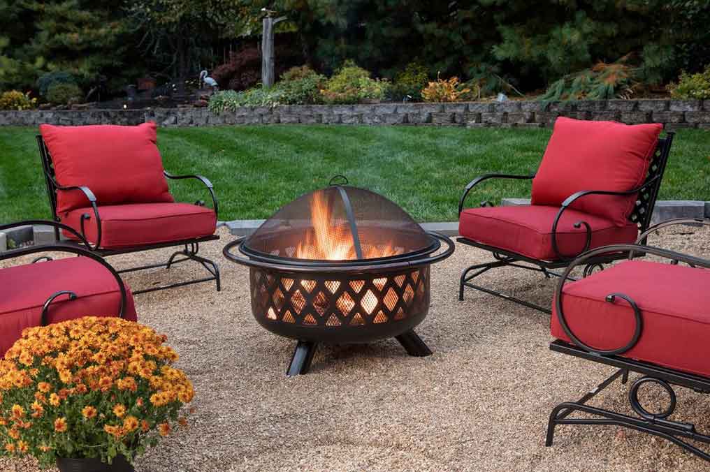 What to Consider When Choosing Enclosed Fire Pit | Roy Home Design