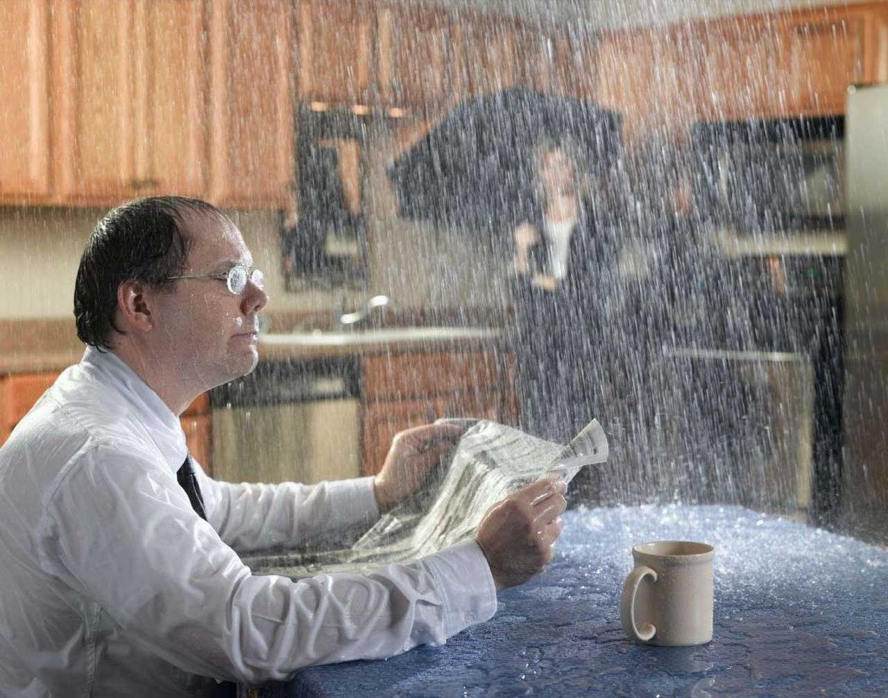 Prevent a Leaky Roof from Water Damage and How to Stop it
