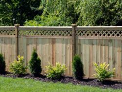 Various Model Of Backyard Fencing Ideas For Dogs to Carefree Your Pet | Roy Home Design