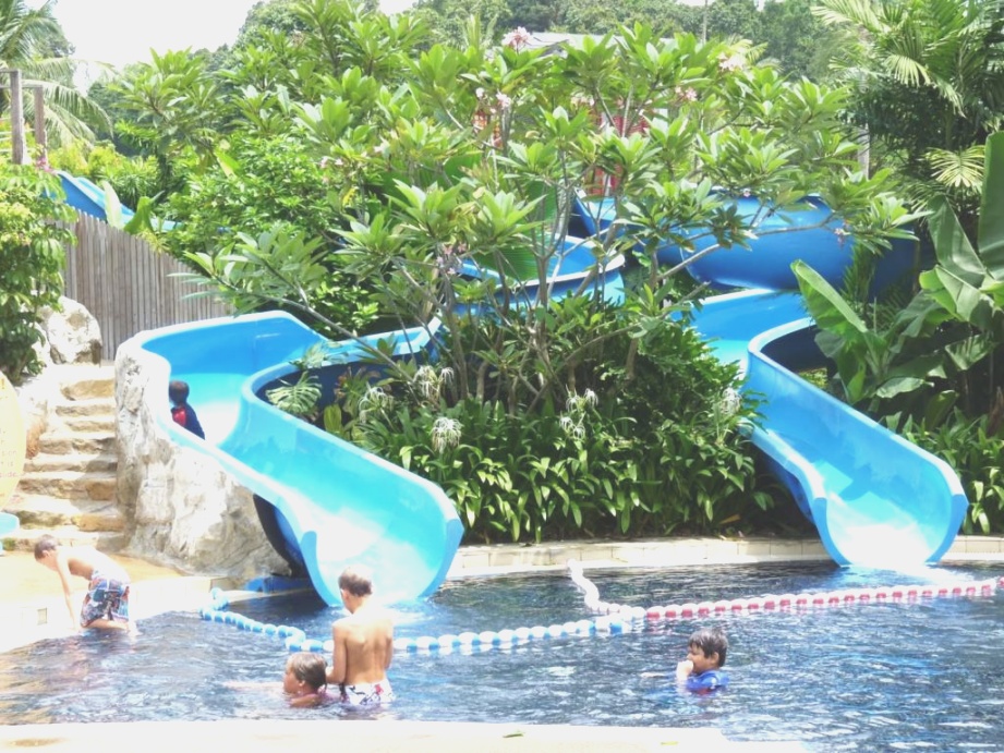 Used Swimming Pool Slides | Domestic Water Slides - Australian Waterslides | Used Swimming Pool Slides