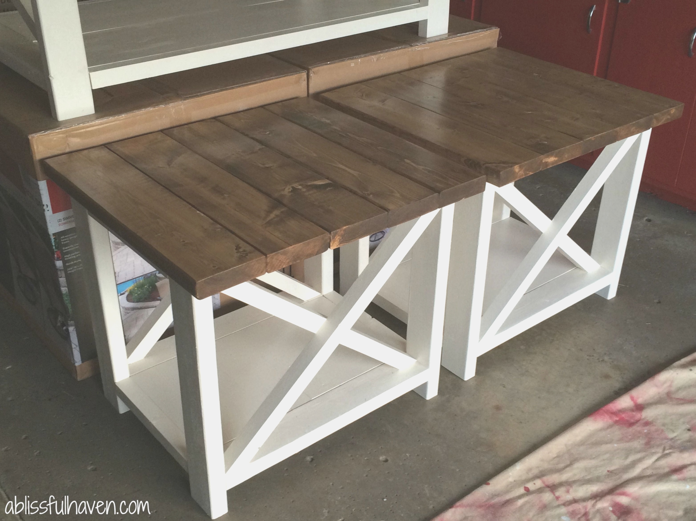 farmhouse end table | Best 25 Diy end tables ideas on Pinterest | Dyi end tables ..