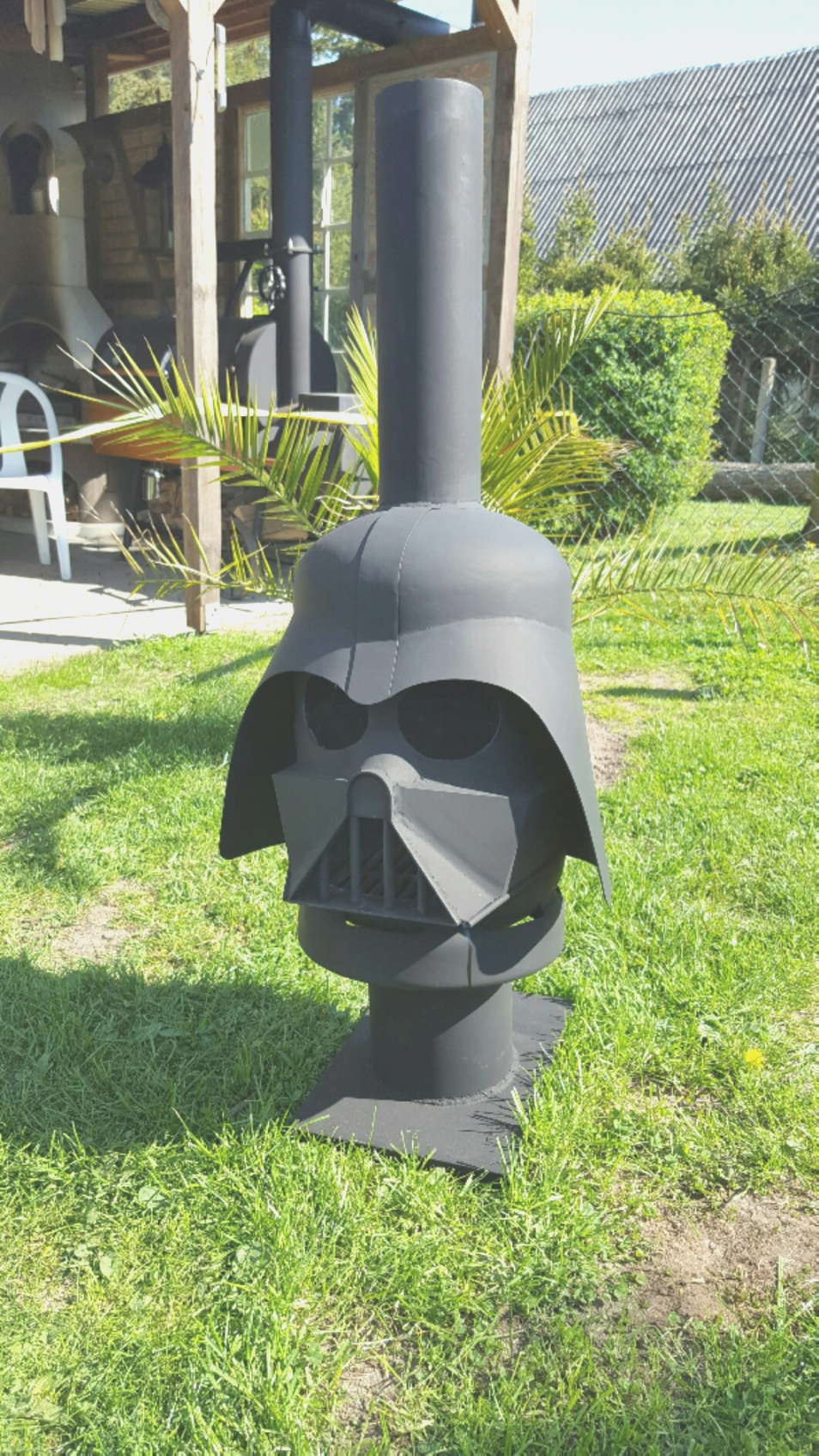 darth vader fire pit | DIY Darth Vader Terrassenofen | Eigenbau DIY | Pinterest | Darth ..