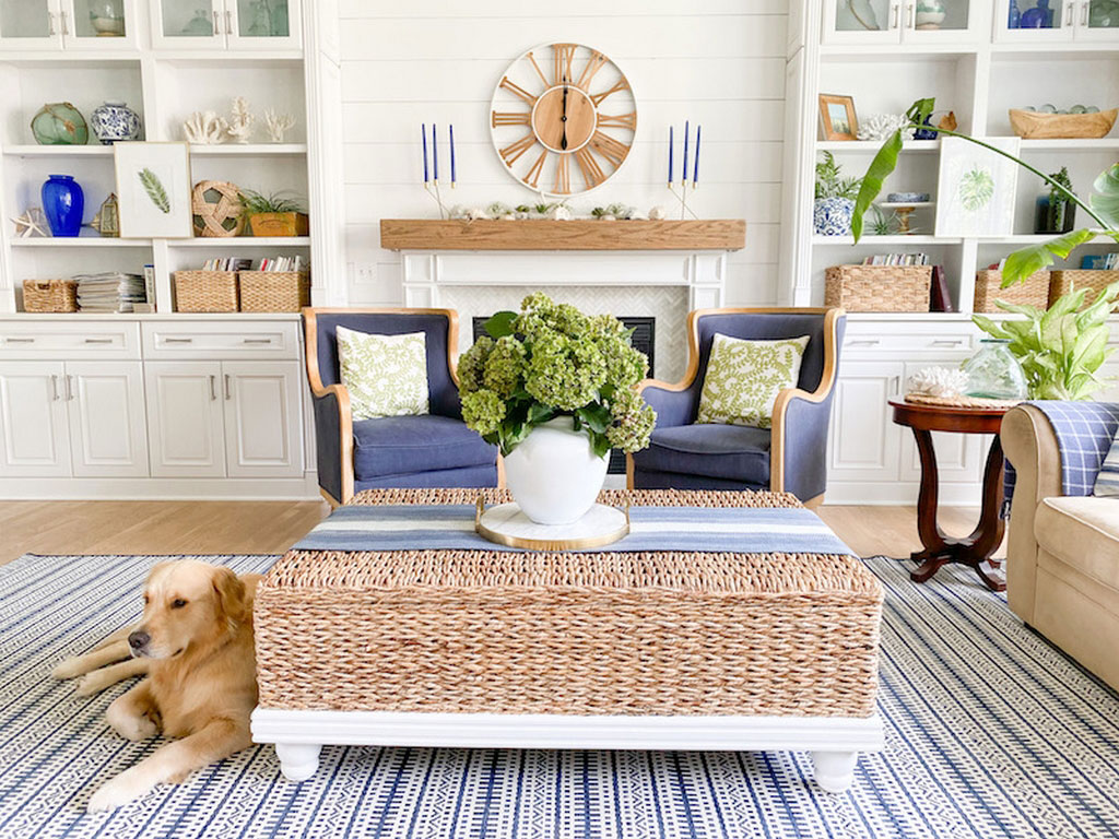 Tips and Trick to Set Trendy Coffee Table Centerpiece | Roy Home Design