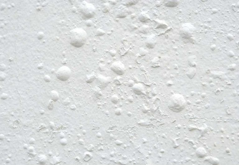 Paint Bubbles on Wall, 5 Most Common Causes And How to Fix It