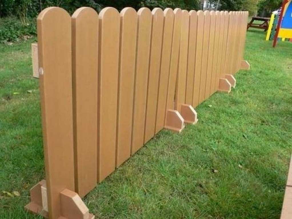 5 DIY Temporary Wood Fence Ideas You Should Copy