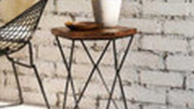 5 Narrow Side Tables to Save Space in Minimalist House