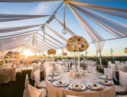 5 Timeless and Romantic Wedding Room Decoration For A Simple Wedding