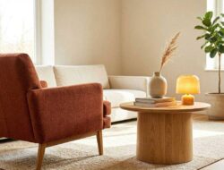 Best Side Table for a Rust Accent Chair: Stylish Ideas for a Balanced Living Room